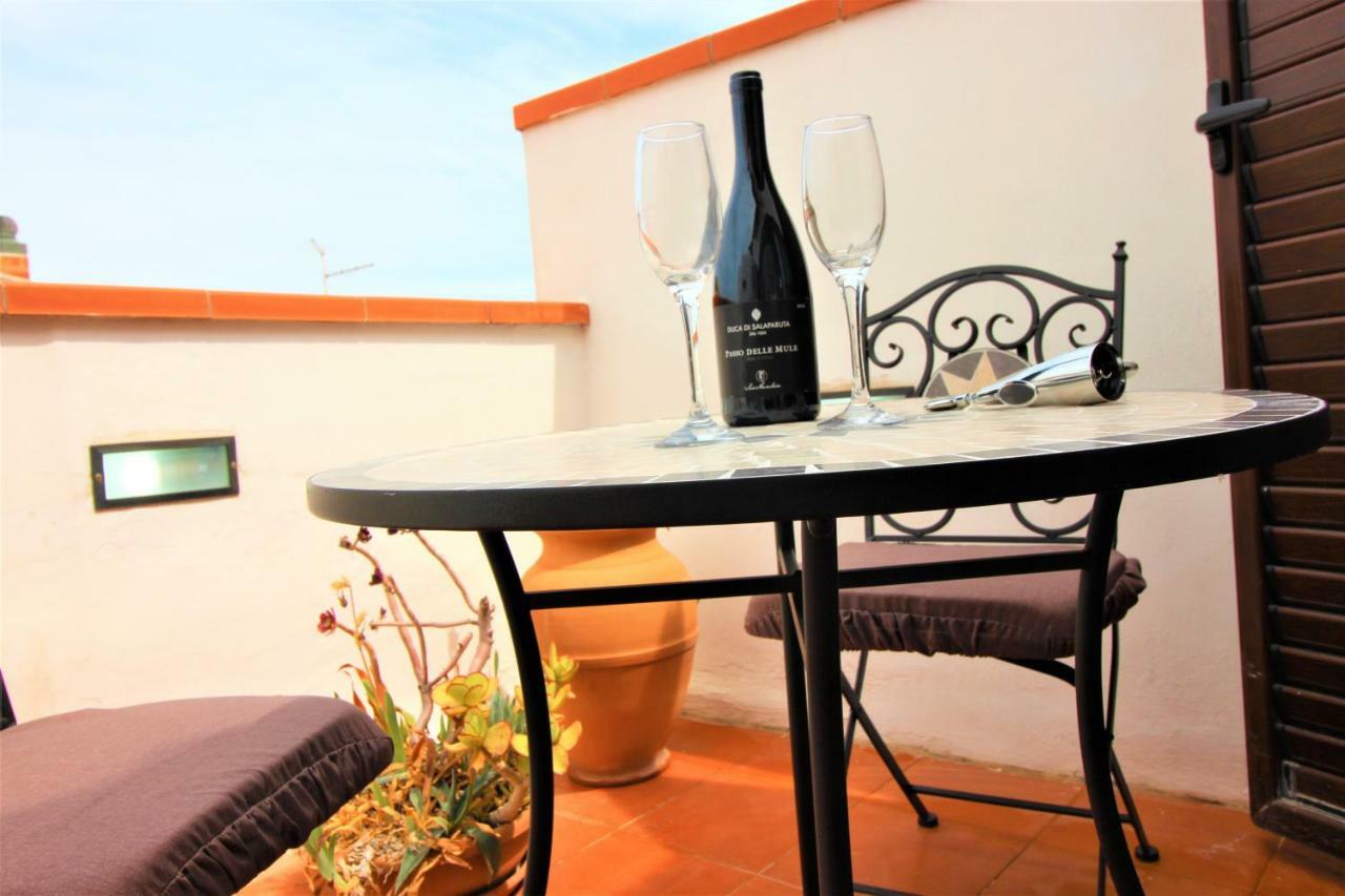 Una Terrazza Per Due Syracuse Exterior photo